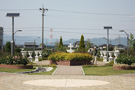 ばら公園いこいの広場
