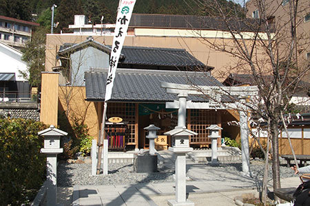 加恵瑠神社