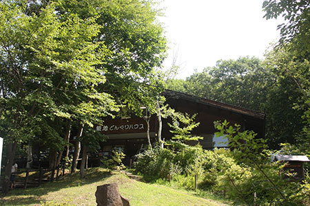 鏡池どんぐりハウス