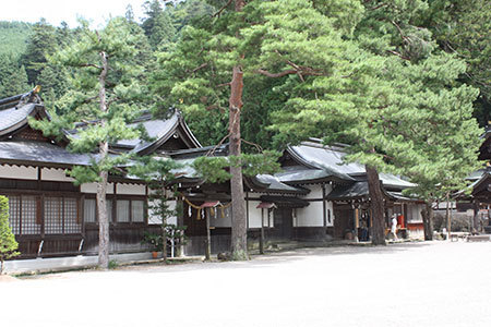 飛騨一宮水無神社