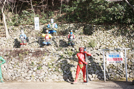 桃太郎神社銅像