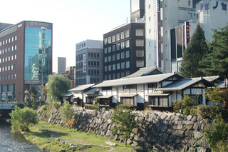 nawatedoori02.jpg
