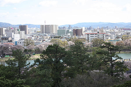 岡崎城