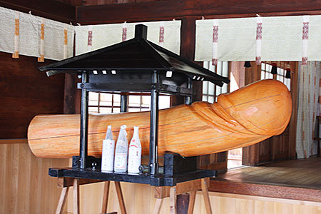 田懸神社男根