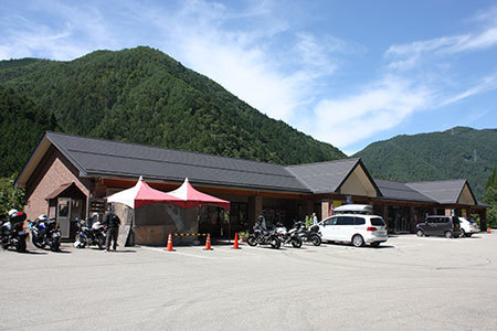 道の駅飛騨たかね工房