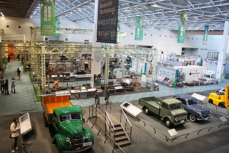 トヨタテクノミュージアム産業技術記念館